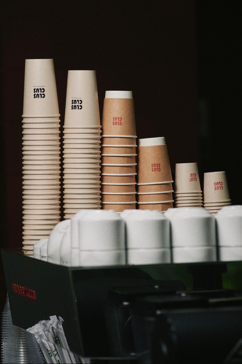 CLUS — vasos apilados